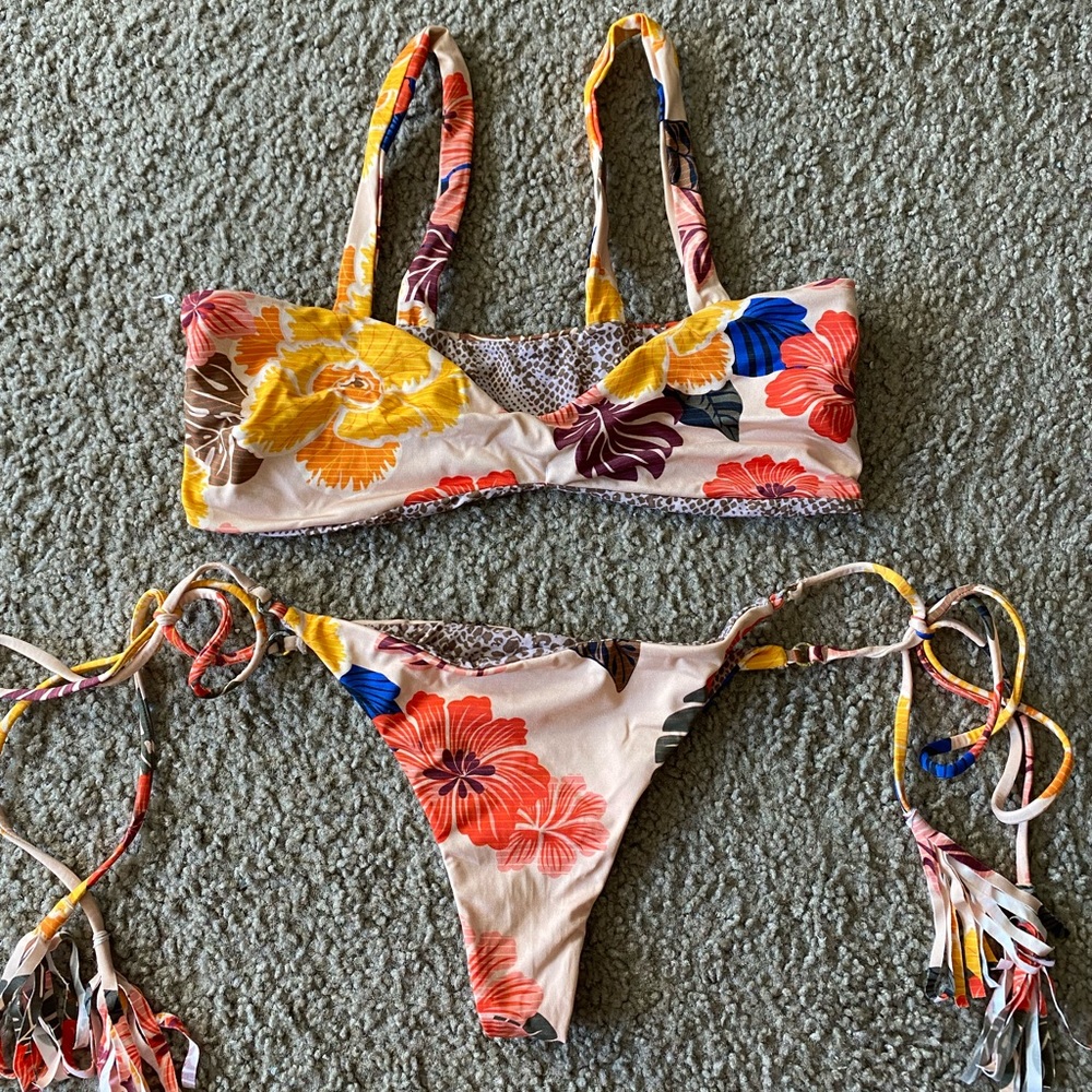 Acacia retro paradise set